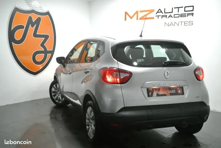 Renault Captur 2013 photo 4