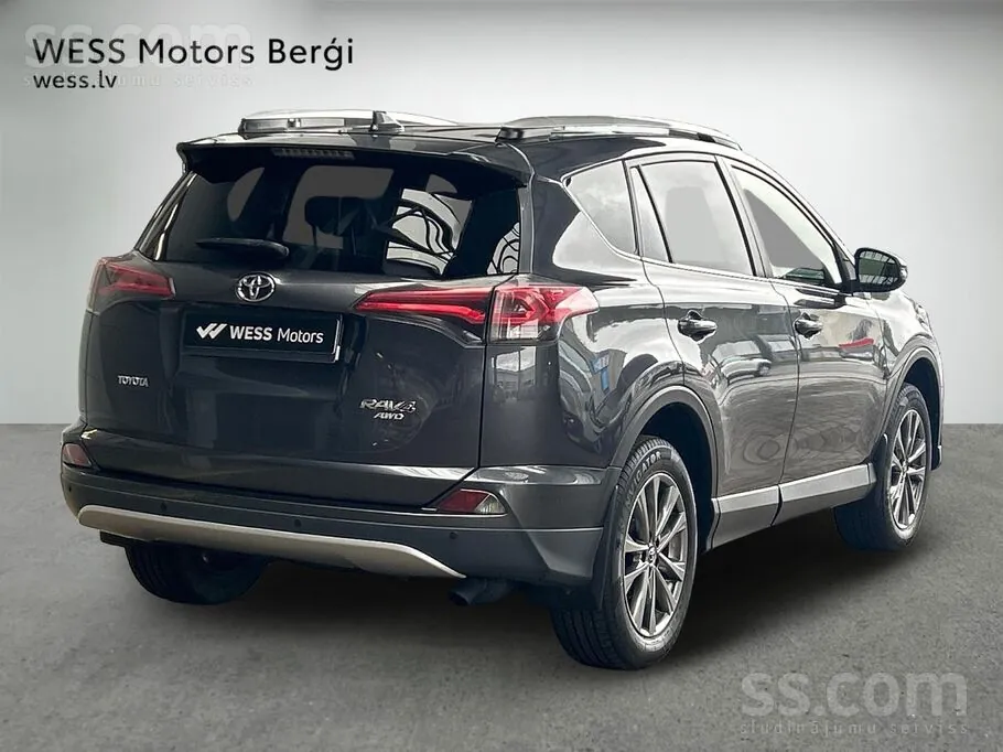 Toyota Rav4 2016 photo 2