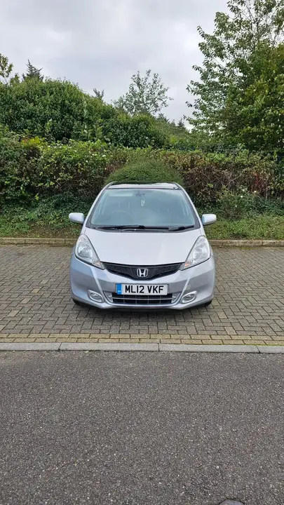 Honda Jazz 2012 photo 2