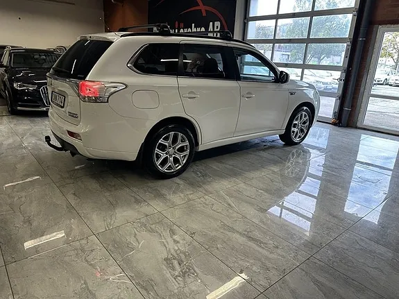 Mitsubishi Outlander 2015 photo 5