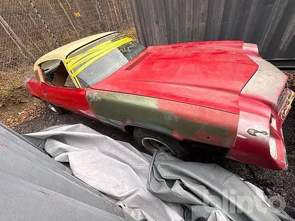 Chevrolet Camaro 1975 photo 4