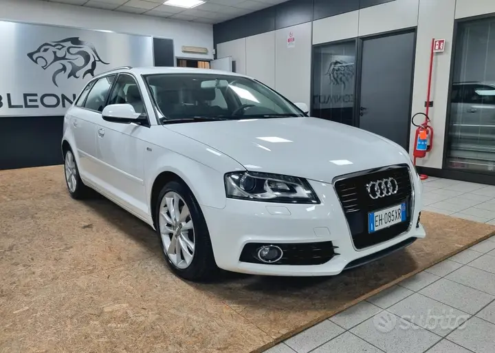 Audi A3 2011 photo 2