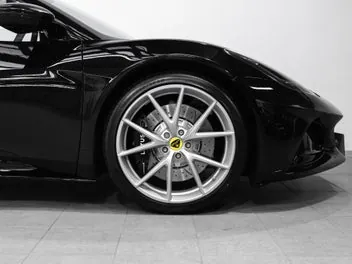 Lotus Emira 2026 photo 5