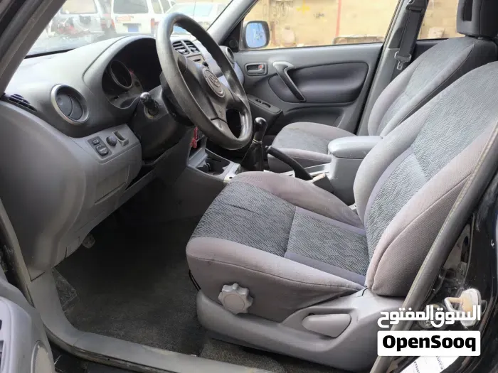 Toyota Rav4 2003 photo 4