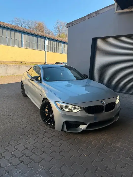 BMW M4 F82