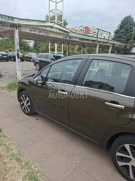 Citroen C3 2012 photo 5