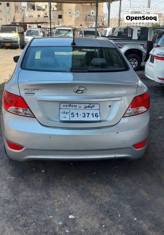 Hyundai Accent 2014 photo 3