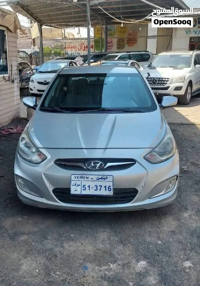 Hyundai Accent 2014 photo 2