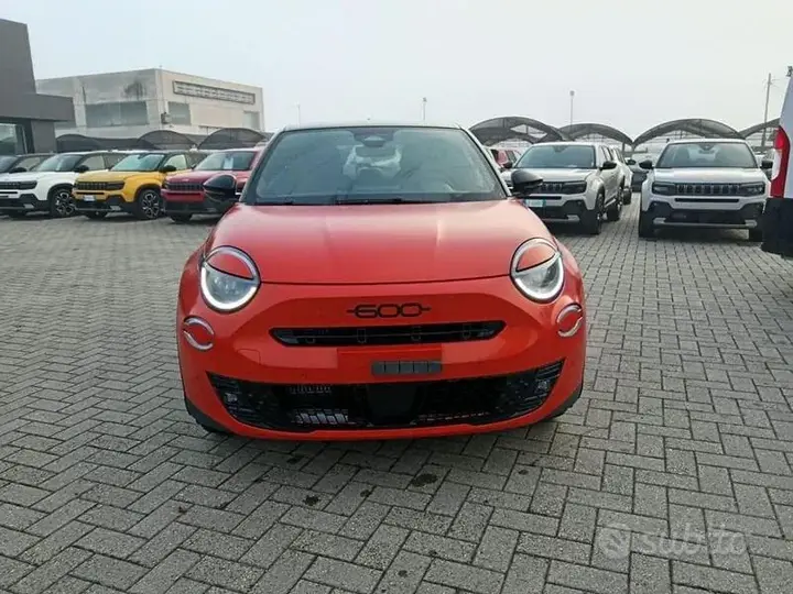 Fiat 600 2025 photo 2