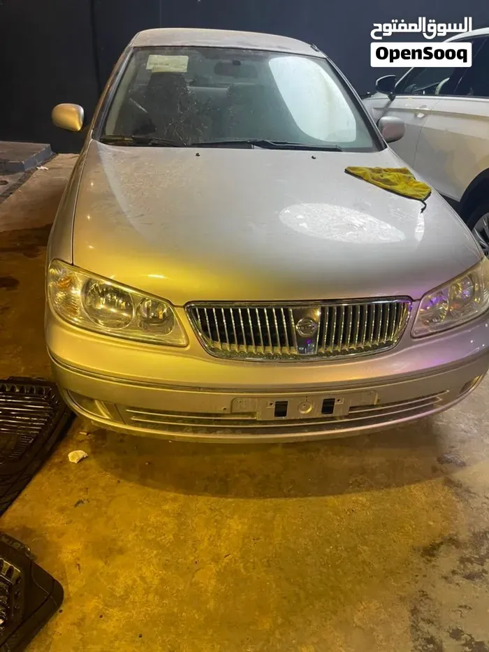 Nissan Sunny 2008 photo 4