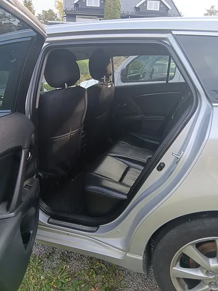 Toyota Avensis 2009 photo 5