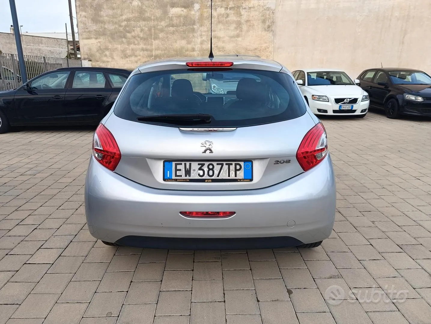 Peugeot 208 2013 photo 5