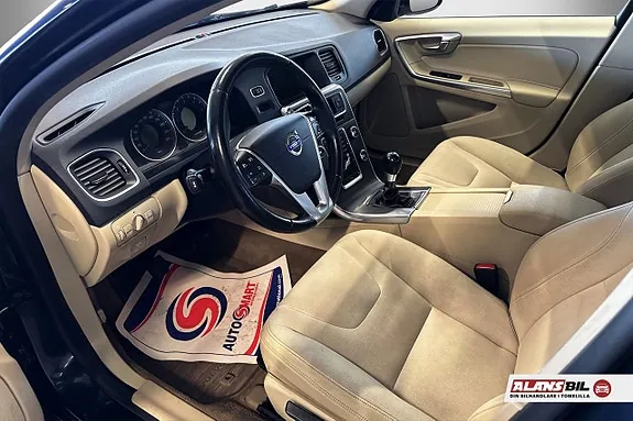 Volvo V60 2012 photo 5