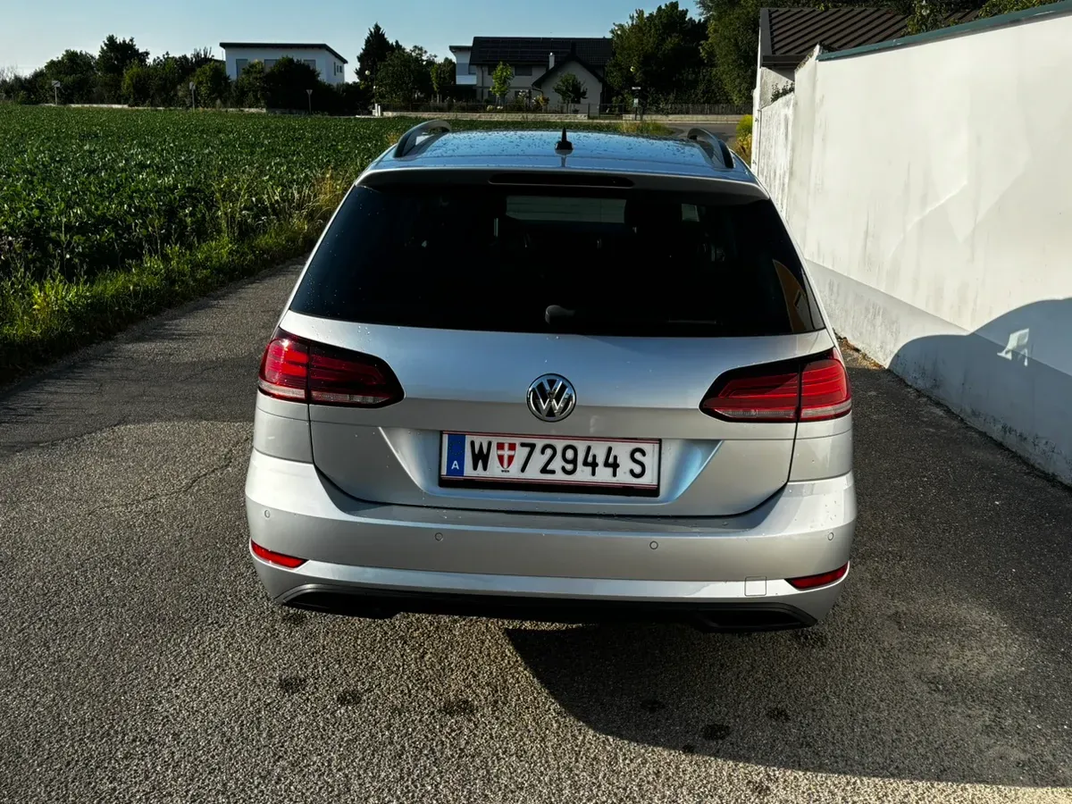Volkswagen Golf 2018 photo 3