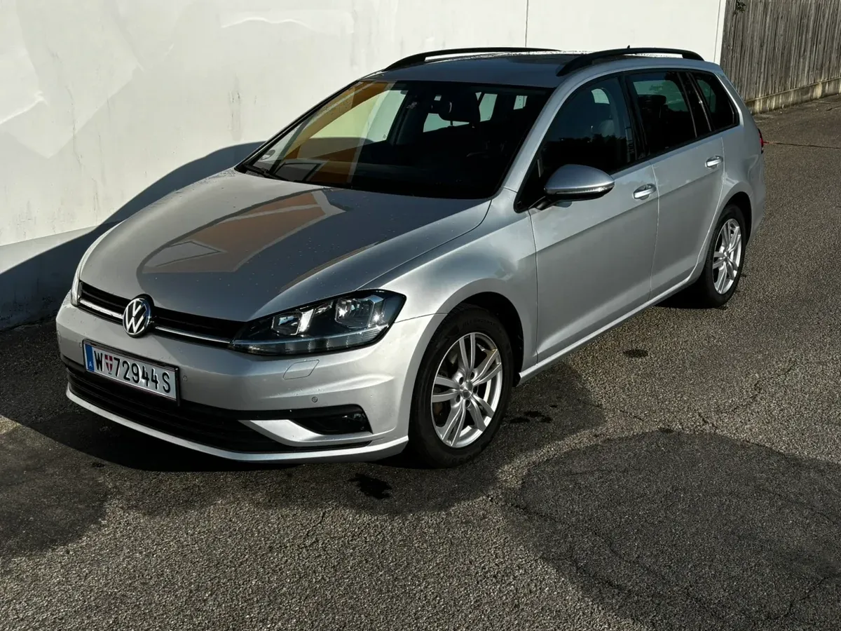 Volkswagen Golf 2018 photo 2