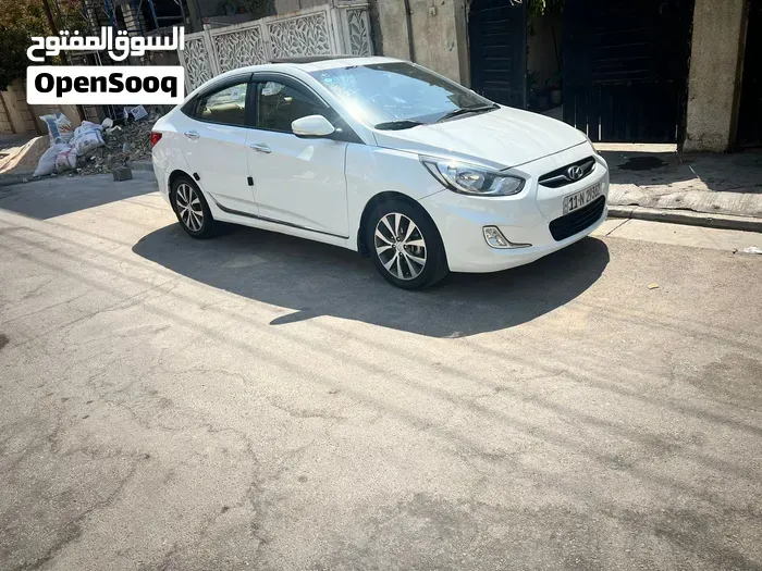 Hyundai Accent 2016 photo 5
