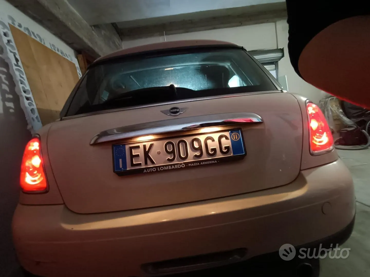 Mini Cooper 2011 photo 3