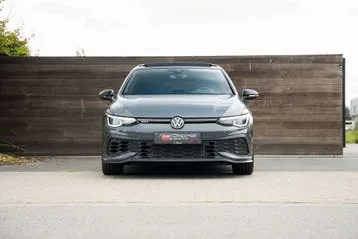 Volkswagen Golf 2024 photo 2