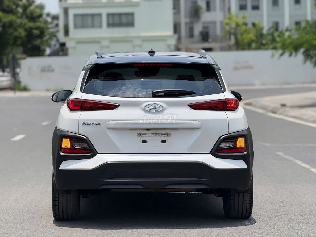 Hyundai Kona 2021 photo 2