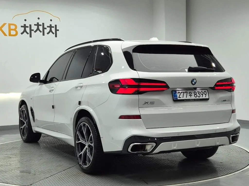 BMW X5 2025 photo 2