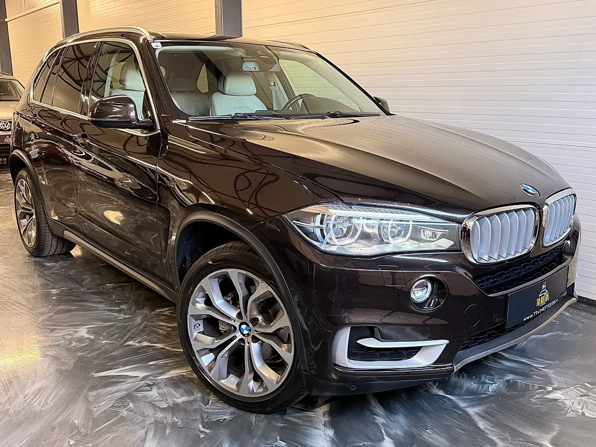 BMW X5 2015 photo 2