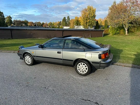 Toyota Celica 1987 photo 3