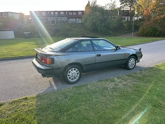 Toyota Celica 1987 photo 4