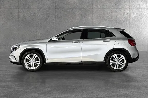 Mercedes-Benz Gla 2015 photo 2