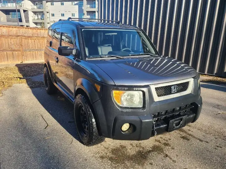 Honda Element 2005 photo 5