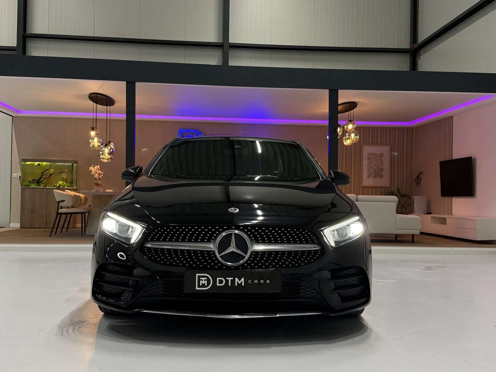 Mercedes-Benz A180 2020 photo 2