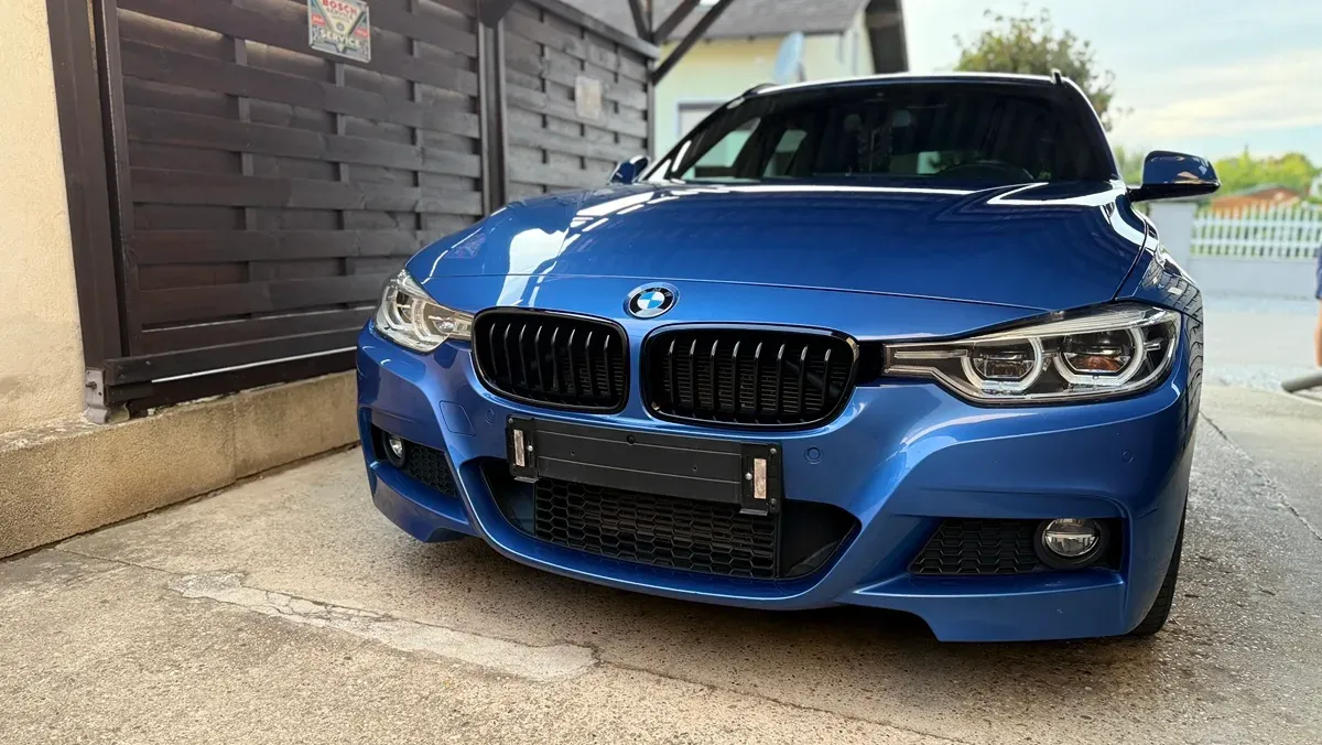 BMW 3 Series 2017 photo 2