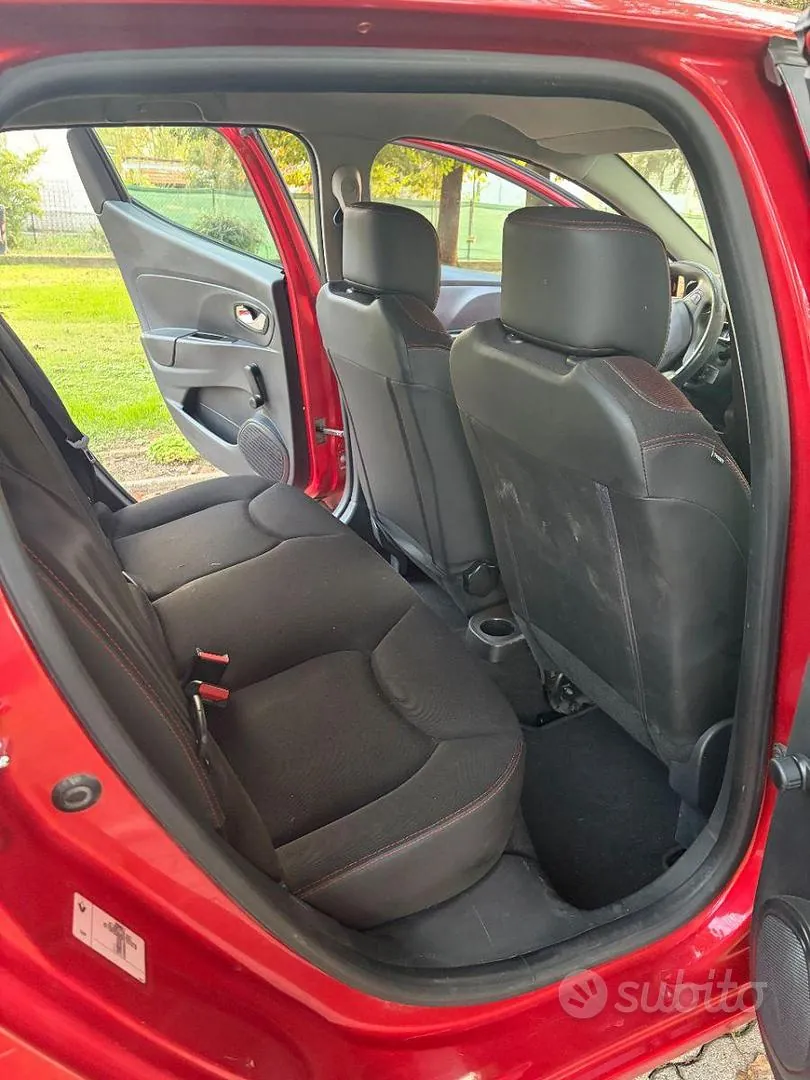 Renault Clio 2015 photo 4