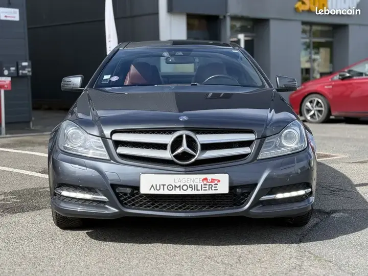 Mercedes-Benz C-Class 2013 photo 4