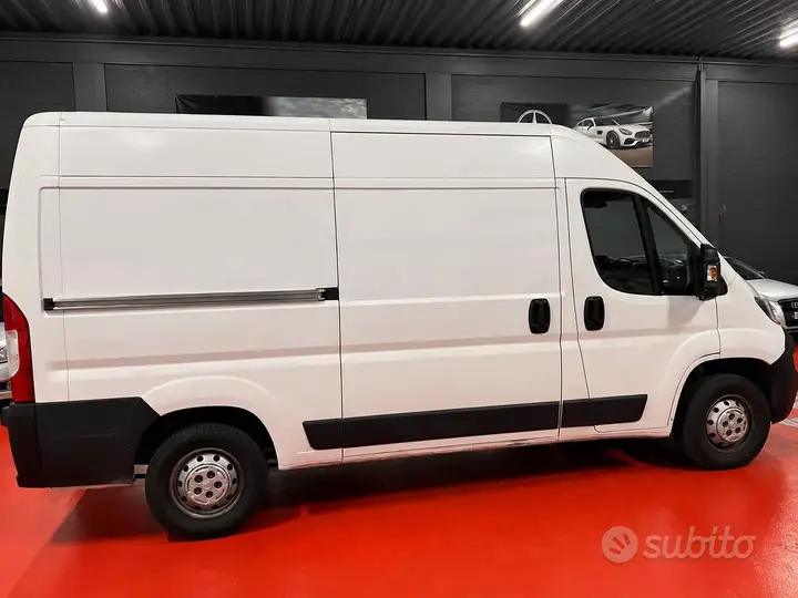 Peugeot Boxer 2020 photo 4