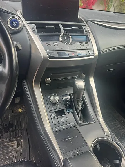 Lexus Nx300H 2018 photo 5