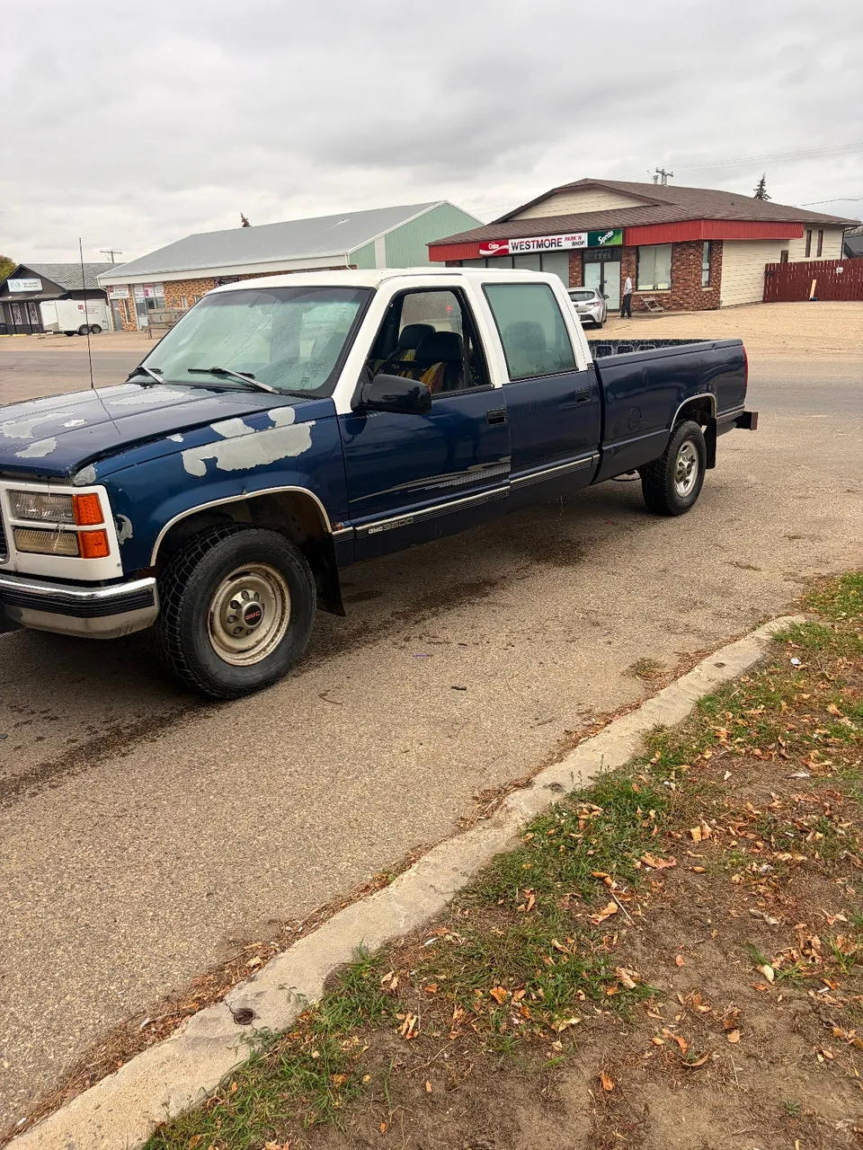 GMC C/K 3500 1996 photo 2