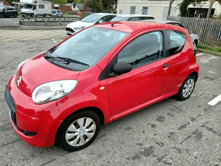 Citroen C1 2011 photo 3