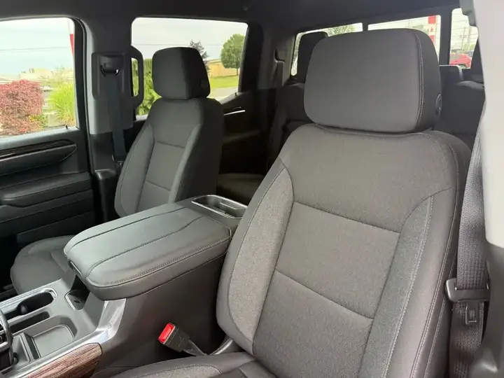GMC Sierra 1500 2026 photo 5