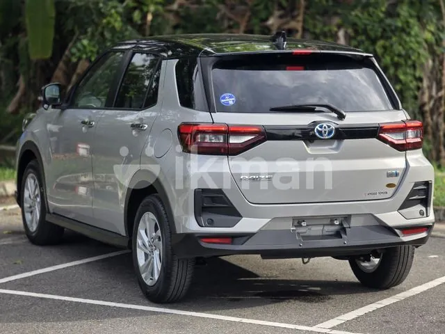 Toyota Raize 2024 photo 2