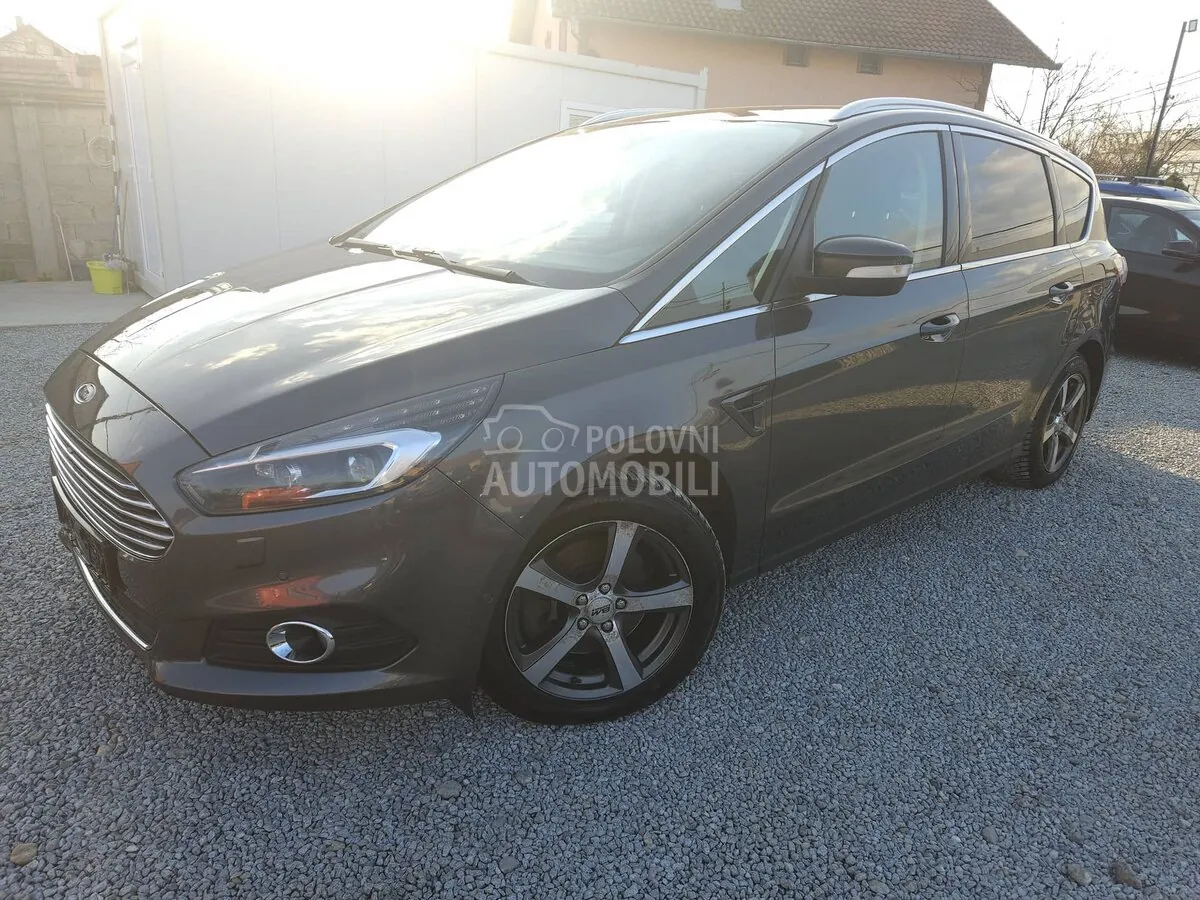 Ford S-Max