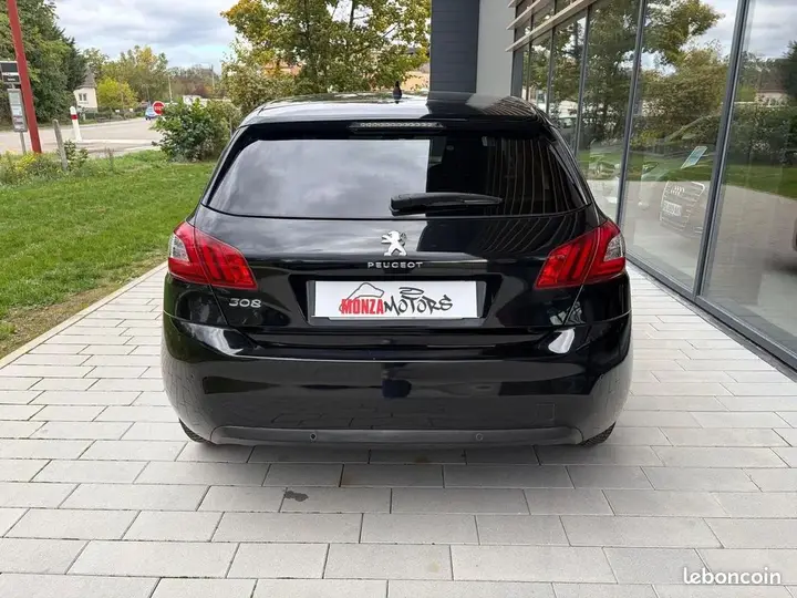 Peugeot 308 2015 photo 5