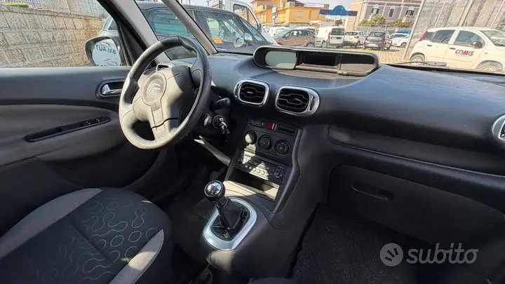 Citroen C3 Picasso 2010 photo 5