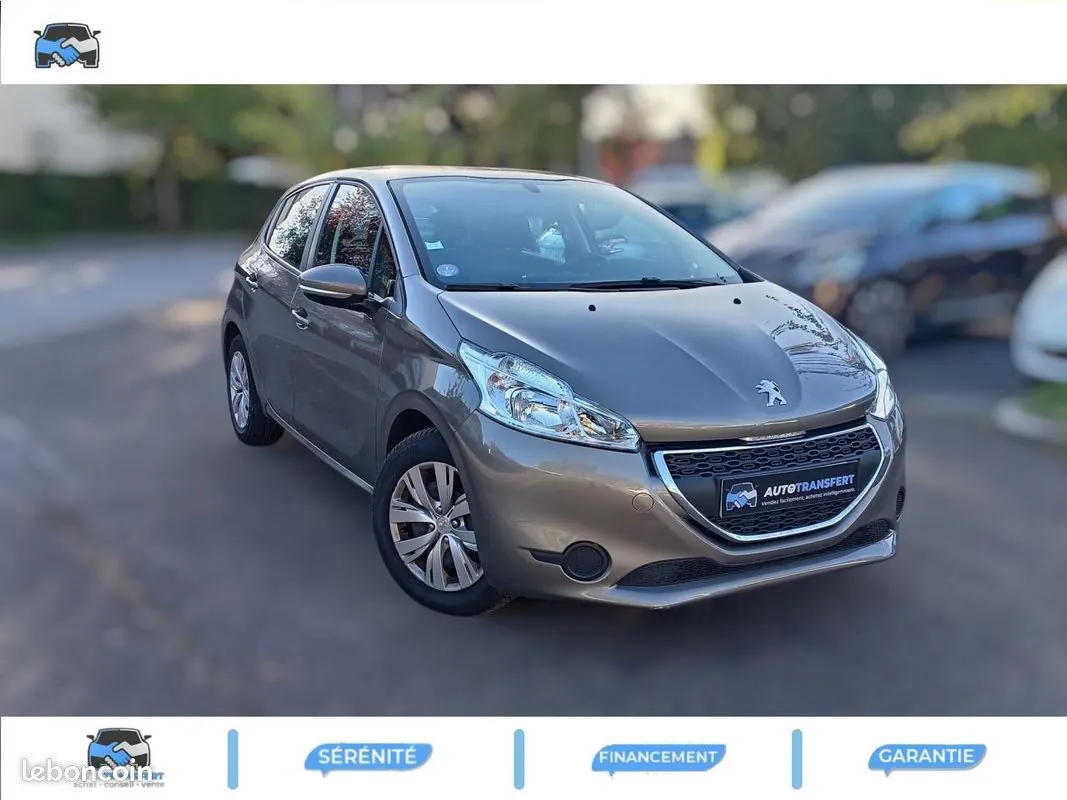 Peugeot 208 2015 photo 2
