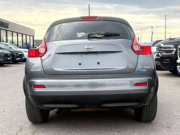 Nissan Juke 2013 photo 3
