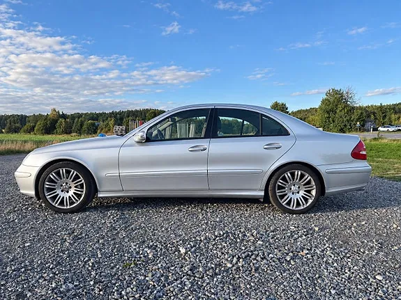 Mercedes-Benz E200 2006 photo 4
