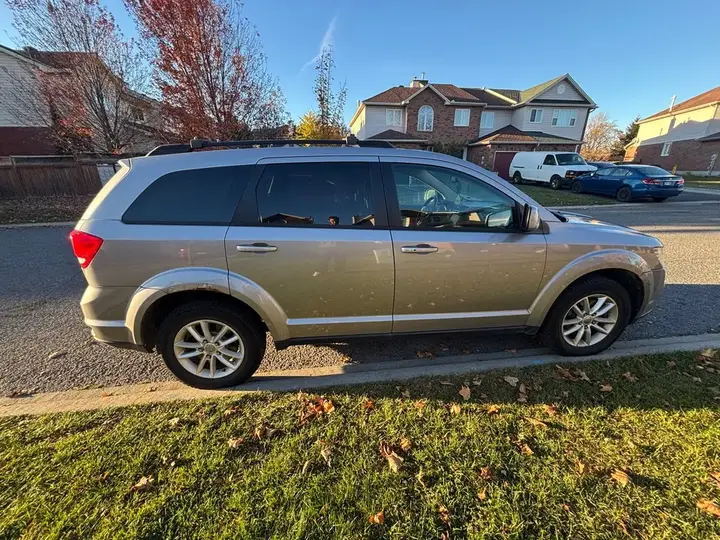 Dodge Journey 2015 photo 4