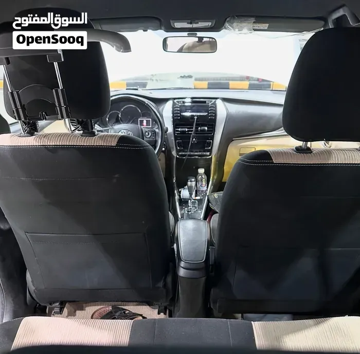 Toyota Yaris 2018 photo 3
