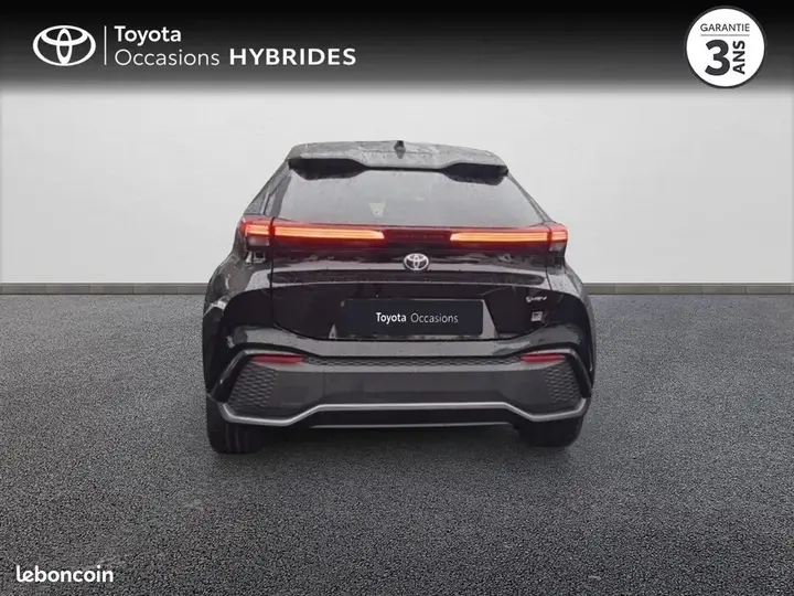 Toyota C-Hr 2026 photo 4