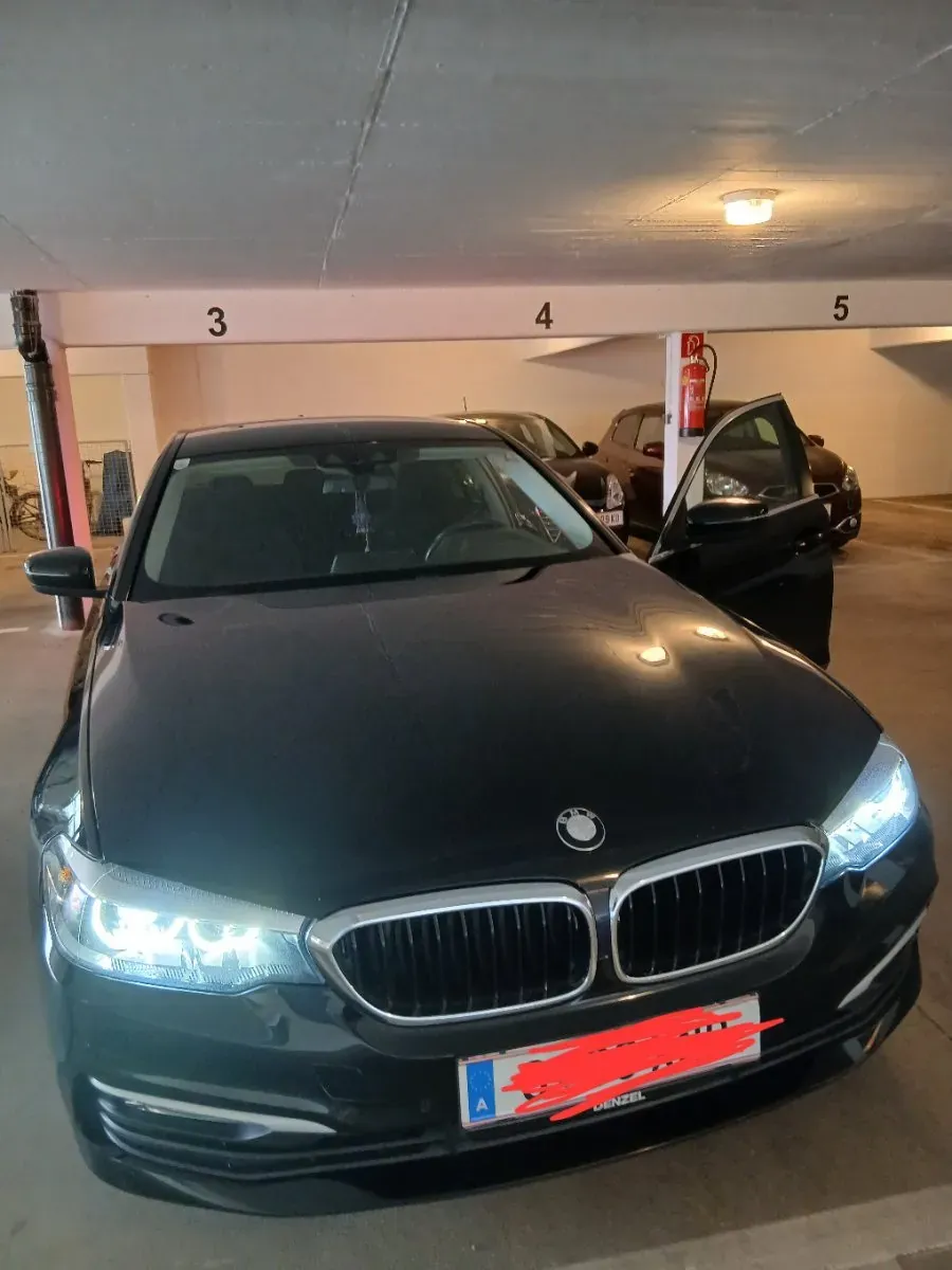 BMW 5 Series 2017 photo 3