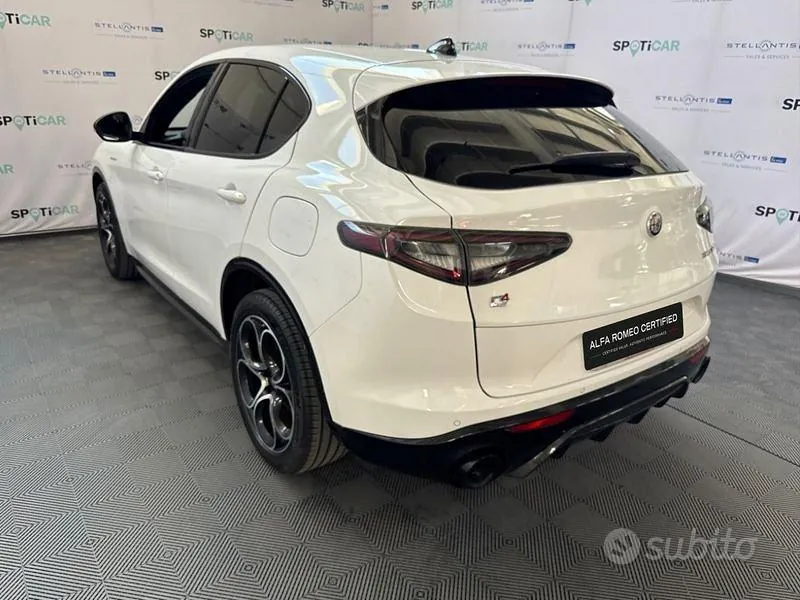Alfa Romeo Stelvio 2024 photo 3